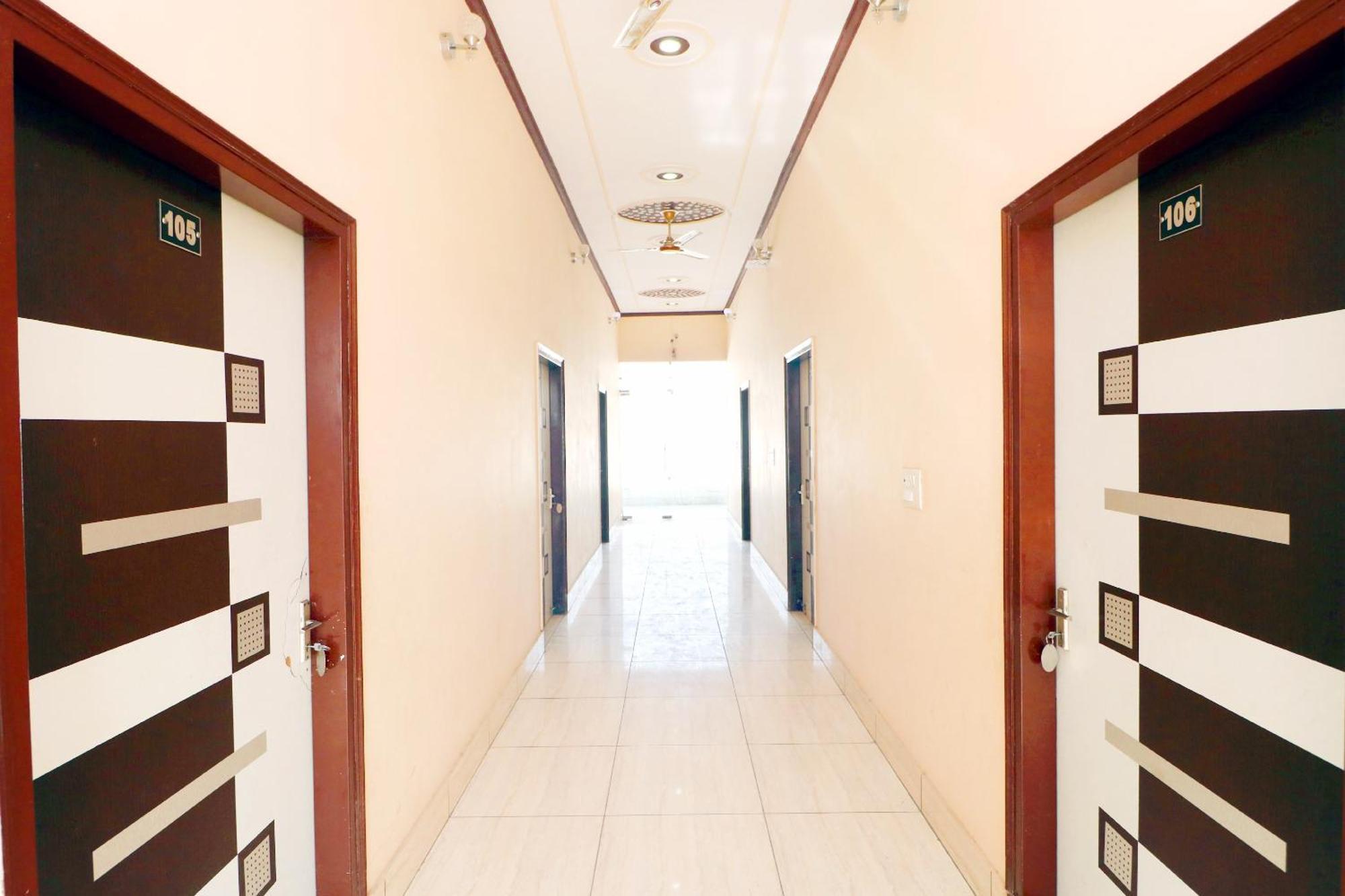 Hotel O Pushp Vatika Bhiwani Экстерьер фото